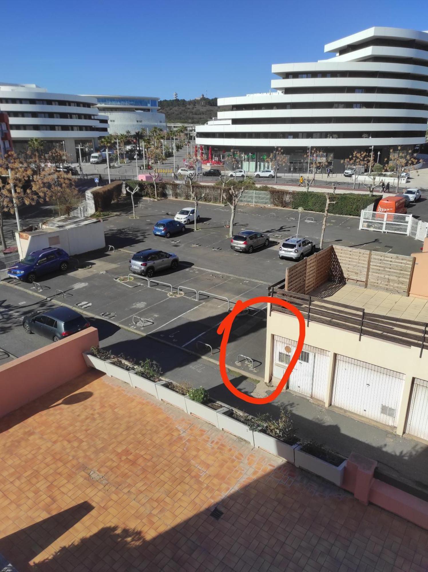 Centre Port,Studio Cosy,Vue Piscine Et Sur Le Parking Prive Ainsi Que Le Mont Saint Martin آجد المظهر الخارجي الصورة